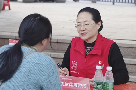 深圳怡康婦產醫院攜手大塘龍社區開展公益義診活動 深圳怡康婦產醫院攜手大塘龍社區開展公益義診活動